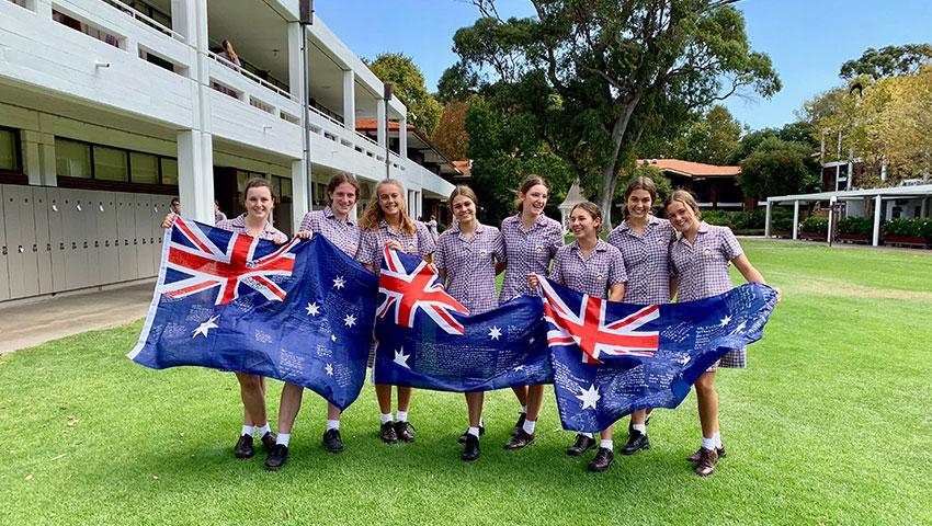 Students with their exchange partners in Australia.
