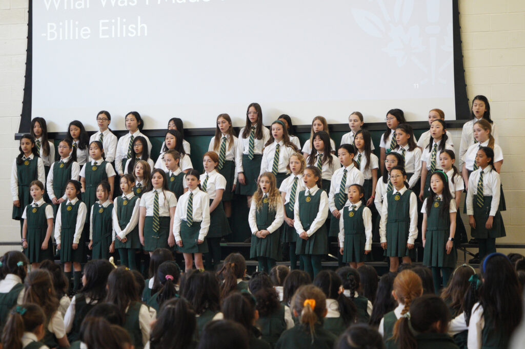 Junior Choir performing.