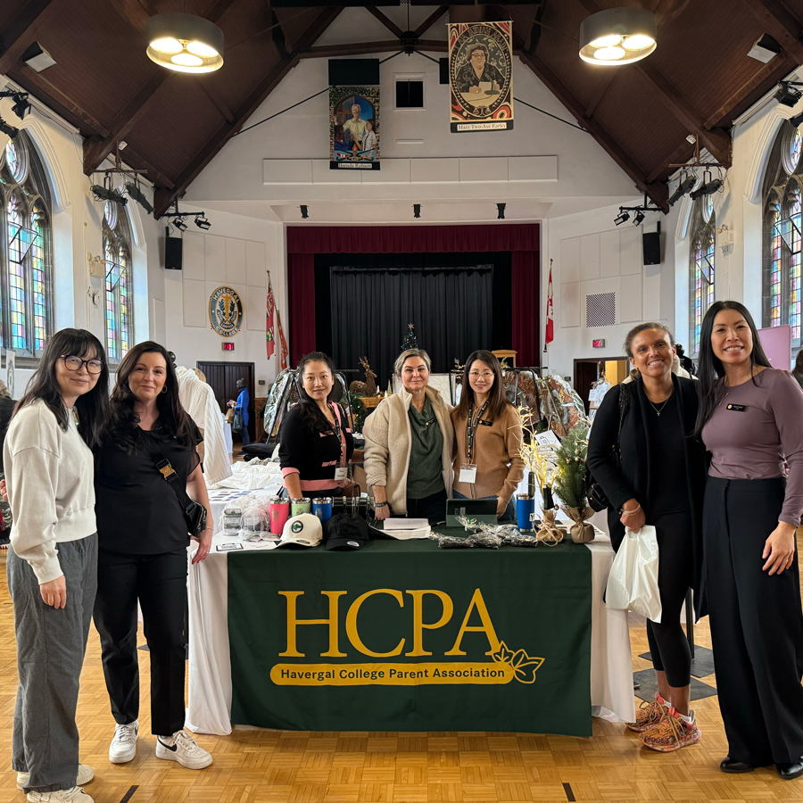 HCPA members at the Ivy Market.