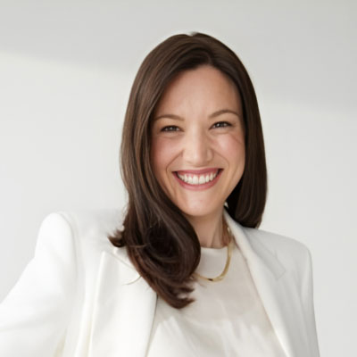 Julie Filion headshot