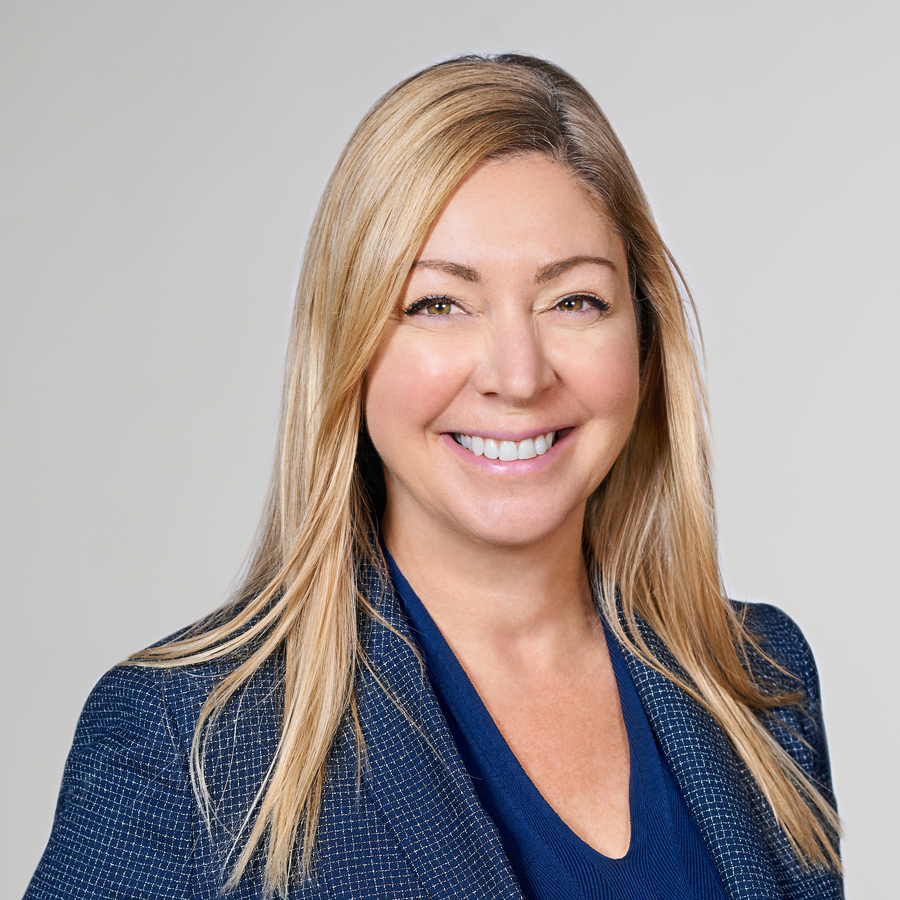 Headshot of Laura Sims
