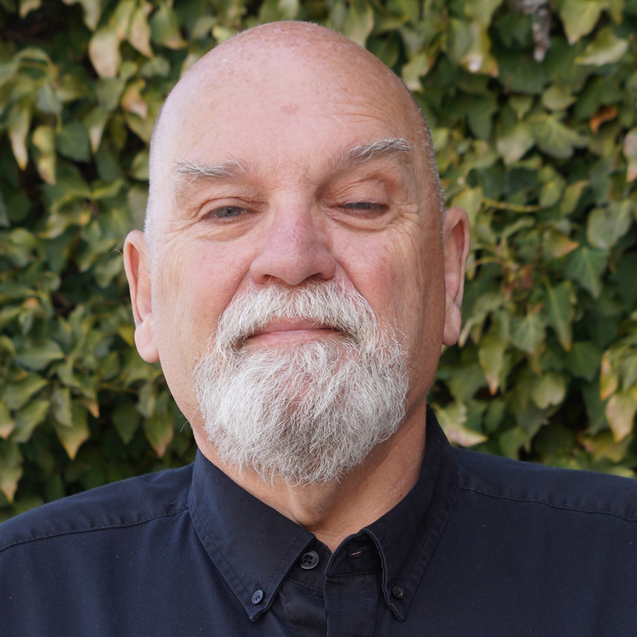 Headshot of Vince Alexander